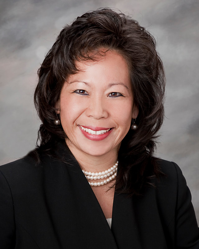 Alethea Seto has 30 plus years in the financial industry including tenures with First Interstate Bank and Wells Fargo Bank in California before she joined First Hawai’ian Bank. Seto has worked in numerous departments and currently is senior vice president and division manager of the bank’s Sales, Service and Retail Training Division.  Seto earned her Bachelor of Arts in Internal Communication at UH Manoa.